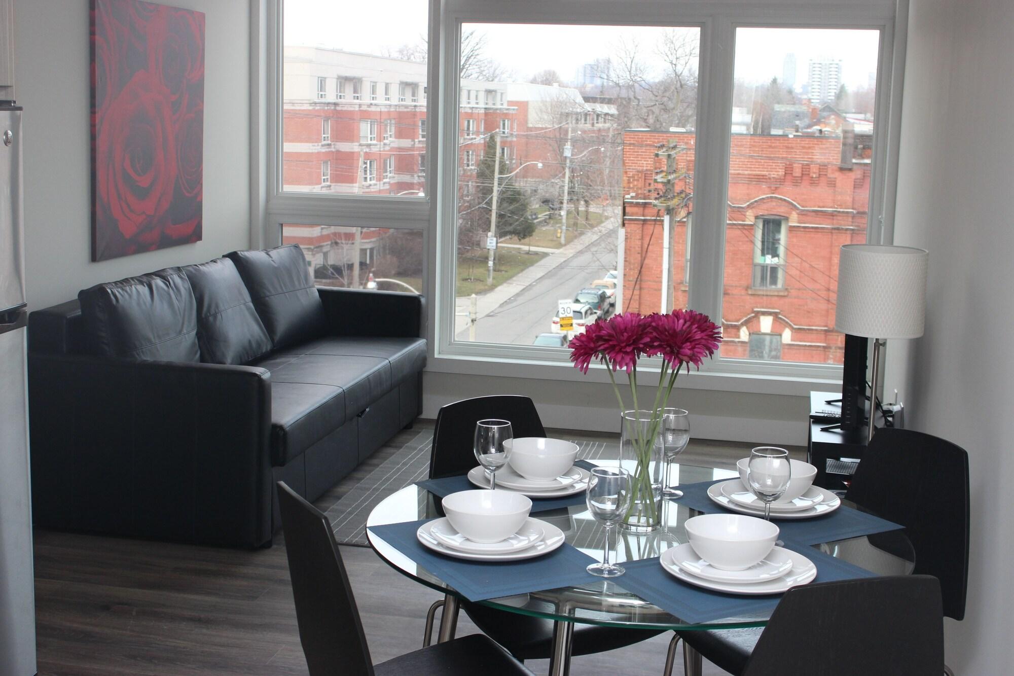 Atlas Suites- Furnished Apartments-College Street, Toronto Bagian luar foto