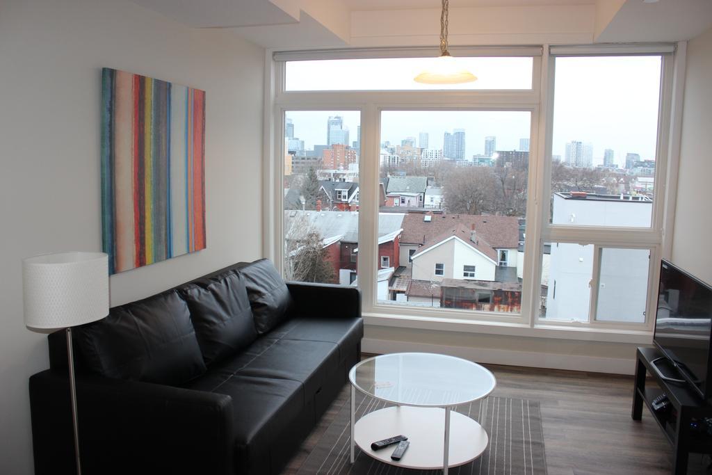 Atlas Suites- Furnished Apartments-College Street, Toronto Bagian luar foto