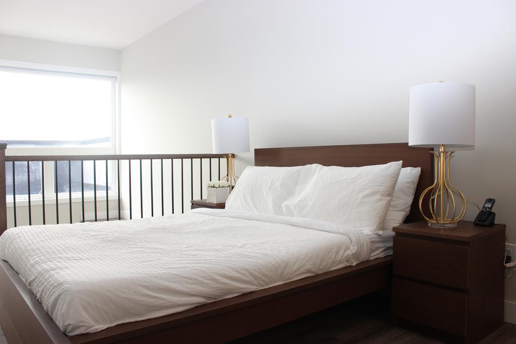 Atlas Suites- Furnished Apartments-College Street, Toronto Bagian luar foto