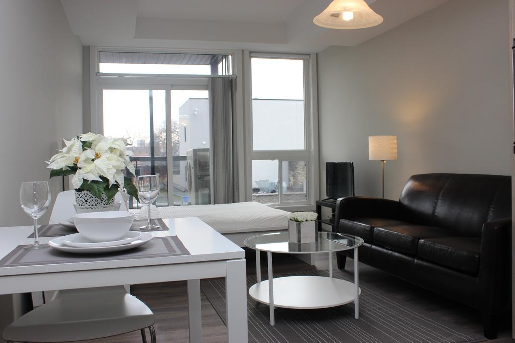 Atlas Suites- Furnished Apartments-College Street, Toronto Bagian luar foto