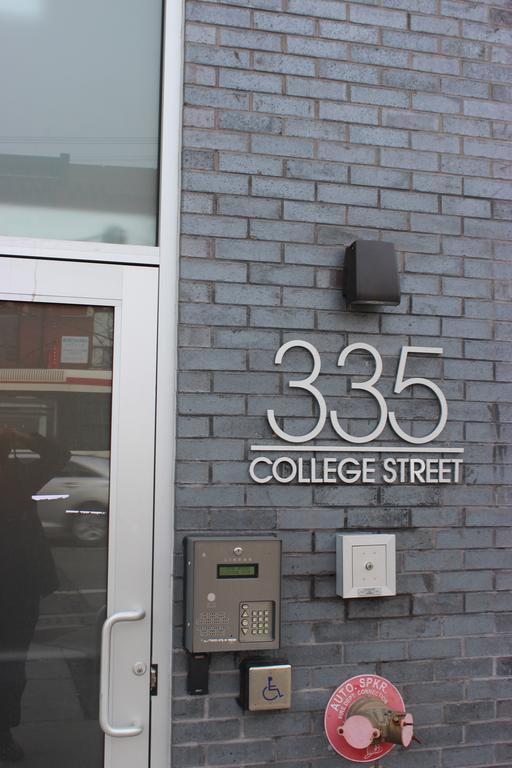 Atlas Suites- Furnished Apartments-College Street, Toronto Bagian luar foto