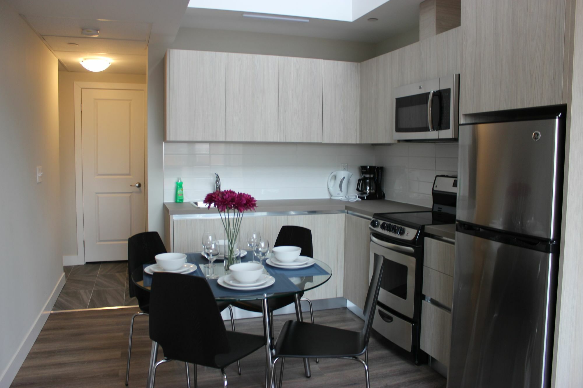 Atlas Suites- Furnished Apartments-College Street, Toronto Bagian luar foto